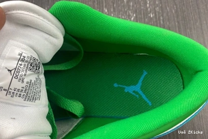 146 Low DC0774- 1 Air Cozy Jordan 1232 0715